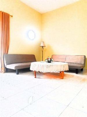 Villa Brastagi Resort Jalan Mimpin Tua Blok C No. 41 Берастаги Экстерьер фото